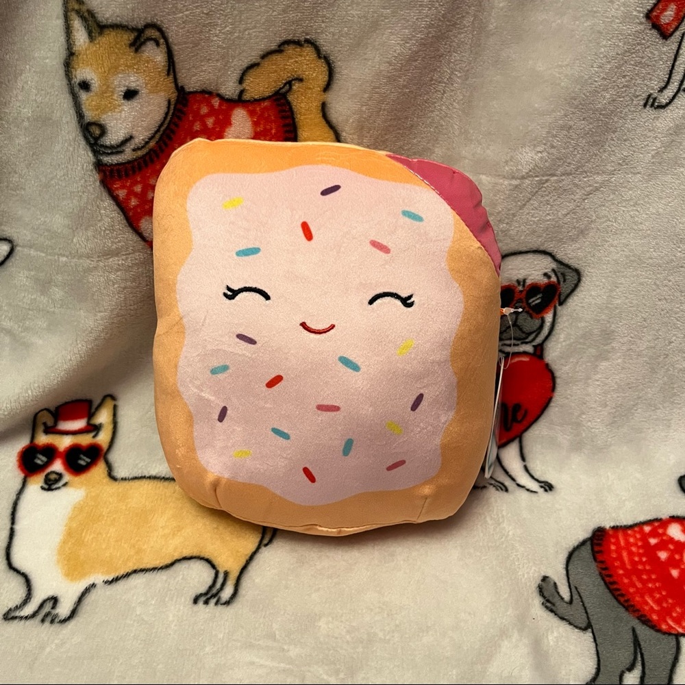 Squishmallow Fresa NWT